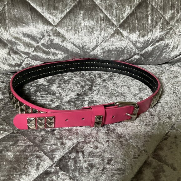 Hot Topic Hot Pink Silver Studded Belt Size 32 Punk Retro - Picture 7 of 7
